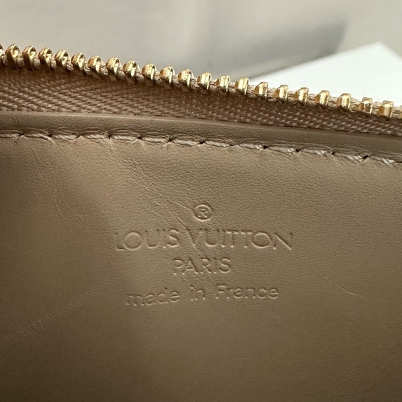 Louis Vuitton Vernis Lexington Pochette Yellow - Picture 10 of 11
